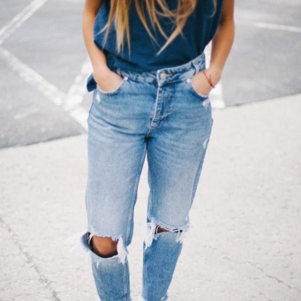 BDG High Rise Distressed Girlfriend Jeans